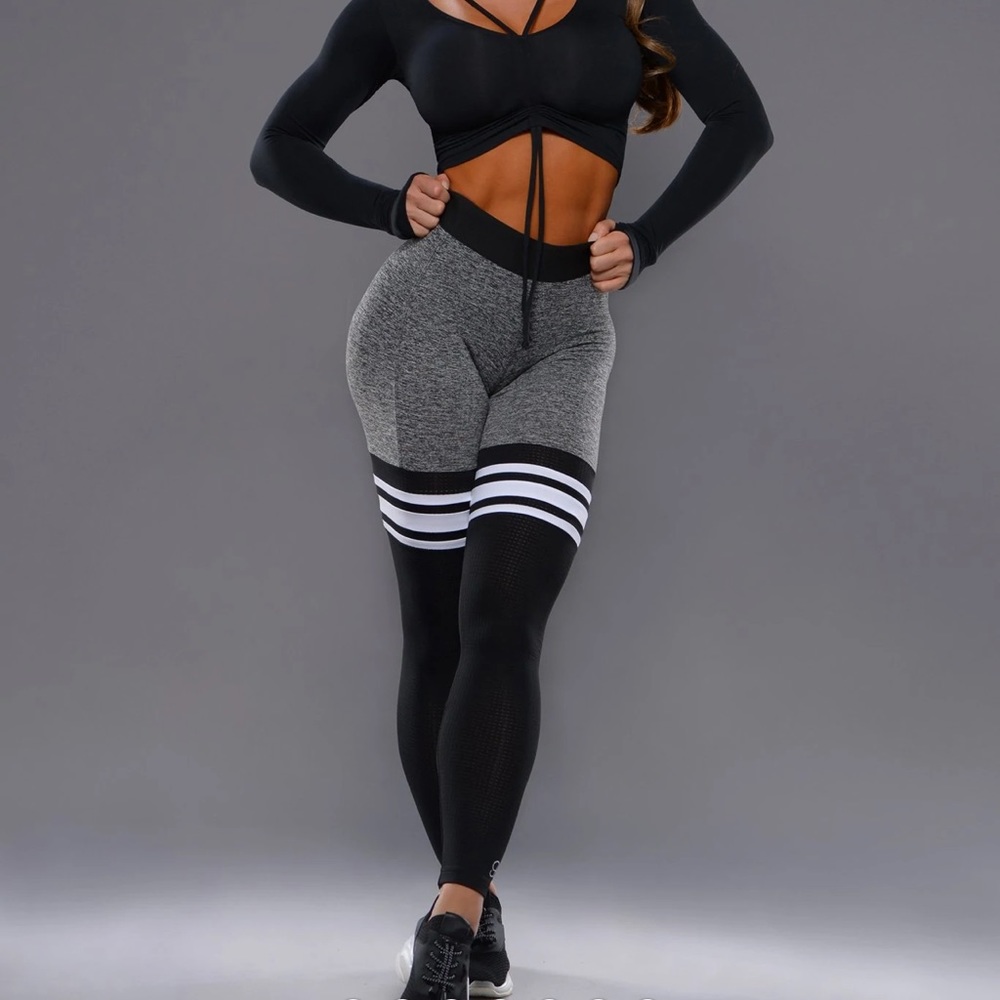 Bombshell Sportswear Leggings